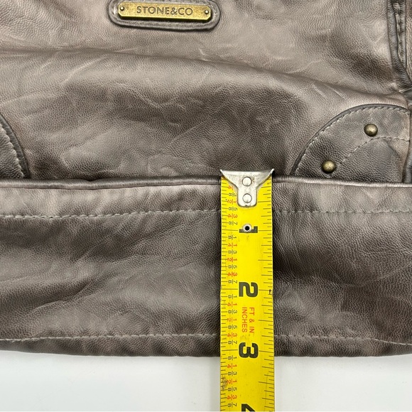Stone & Co Faux Leather Crossbody Bag Purse Size M Adj Strap Studded Gray‎ Lagom - Picture 10 of 11